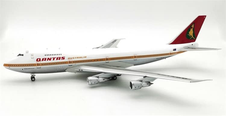 Flight 200 QANTAS за Боинг 747-200 VH-EBM Полиран със стойка Ограничен тираж 1/200 ГЛАСОВЕ Самолет, Готов модел